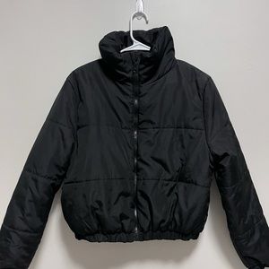Cropped black puffer
